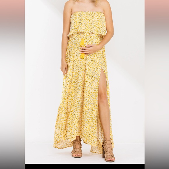 Womens or juniors yellow maxi dress - Picture 2 of 12